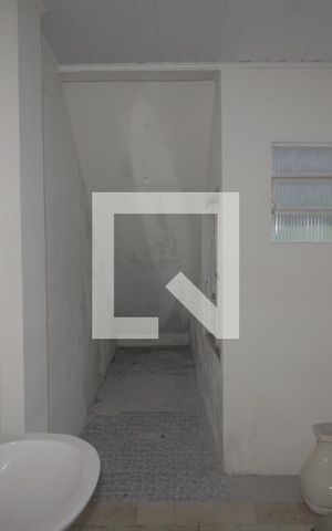 Casa à venda com 260m², 5 quartos e 4 vagasBanheiro 2 casa 2