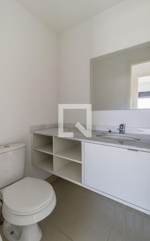Apartamento para alugar com 66m², 2 quartos e 2 vagas Apartamento para alugar com 66m², 2 quartos e 2 vagasBanheiro Social