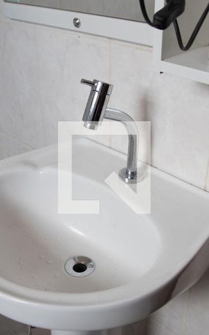 Casa de condomínio à venda com 74m², 2 quartos e 1 vagaBanheiro do Quarto 2