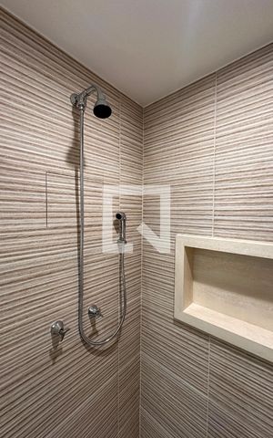 Studio à venda com 27m², 1 quarto e sem vagaDetalhe Banheiro