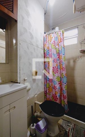 Apartamento à venda com 70m², 2 quartos e 1 vaga Apartamento à venda com 70m², 2 quartos e 1 vagaBanheiro