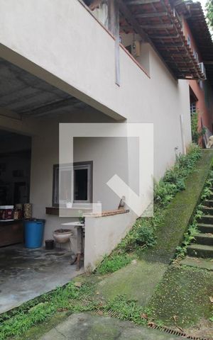 Casa de condomínio à venda com 500m², 4 quartos e 5 vagasGaragem