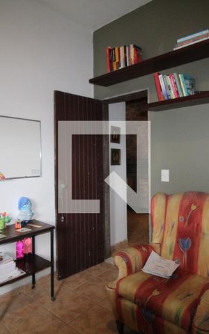Casa de condomínio à venda com 500m², 4 quartos e 5 vagasEspaço de Hóspedes -Quarto