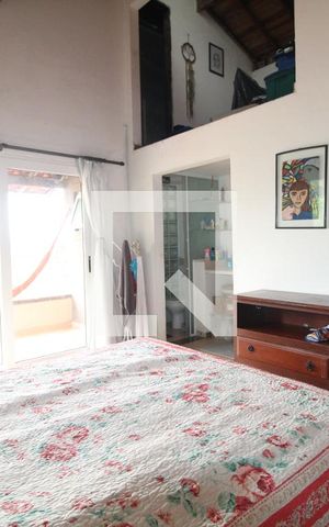 Casa de condomínio à venda com 500m², 4 quartos e 5 vagasSuíte 2