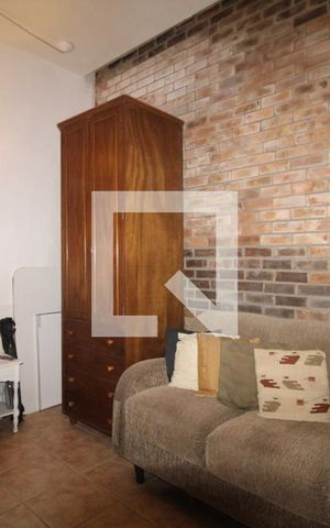 Casa de condomínio à venda com 500m², 4 quartos e 5 vagasEspaço de Hóspedes - Sala