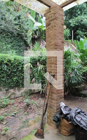 Casa de condomínio à venda com 500m², 4 quartos e 5 vagasVaranda da Suíte 3