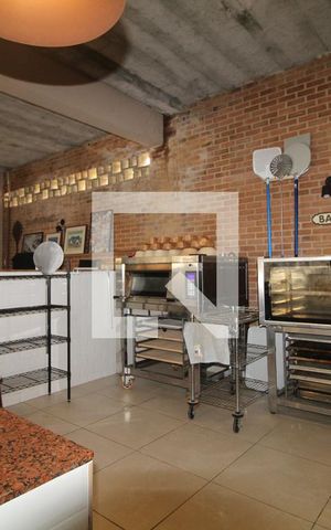 Casa de condomínio à venda com 500m², 4 quartos e 5 vagasÁrea gourmet