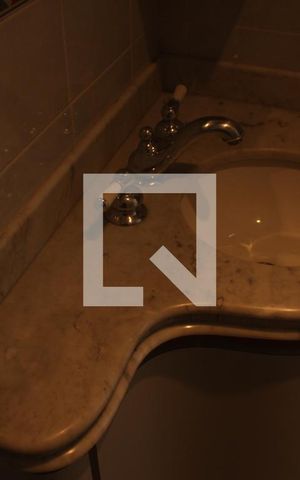 Apartamento à venda com 130m², 3 quartos e 2 vagasBanheiro