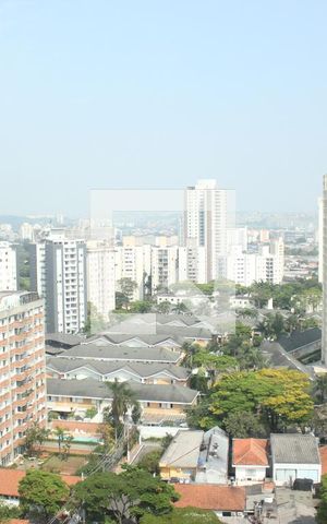 Apartamento à venda com 130m², 3 quartos e 2 vagasVista da Sacada