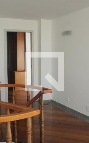 Apartamento à venda com 130m², 3 quartos e 2 vagasCobertura - Sala