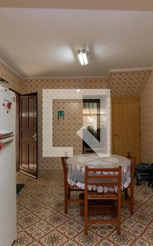 Casa à venda com 150m², 3 quartos e 1 vaga Casa à venda com 150m², 3 quartos e 1 vagaCozinha