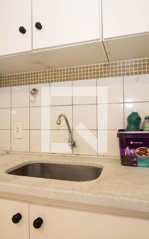 Studio para alugar com 28m², 1 quarto e sem vaga Studio para alugar com 28m², 1 quarto e sem vagaCozinha e Área de Serviço