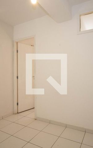 Studio para alugar com 28m², 1 quarto e sem vaga Studio para alugar com 28m², 1 quarto e sem vagaCozinha e Área de Serviço
