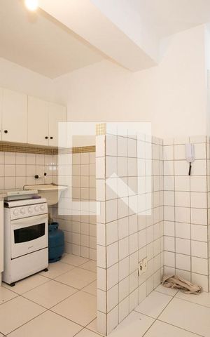 Studio para alugar com 28m², 1 quarto e sem vaga Studio para alugar com 28m², 1 quarto e sem vagaSala