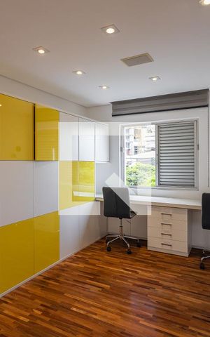 Apartamento para alugar com 126m², 2 quartos e 1 vaga Apartamento para alugar com 126m², 2 quartos e 1 vagaEscritório