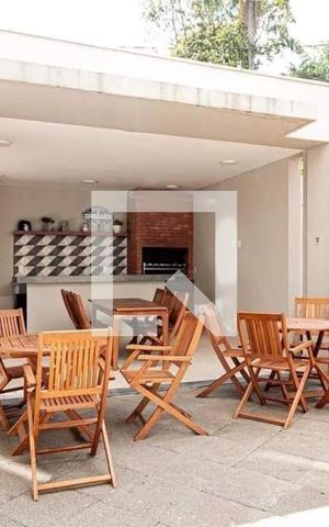 Apartamento à venda com 33m², 2 quartos e sem vagaÁrea comum