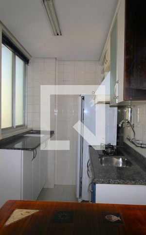 Apartamento à venda com 76m², 1 quarto e 1 vagaCozinha