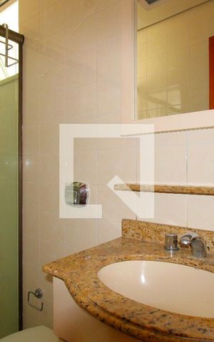 Apartamento à venda com 76m², 1 quarto e 1 vagaBanheiro