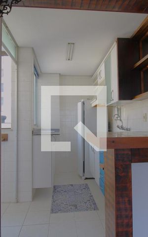Apartamento à venda com 76m², 1 quarto e 1 vagaCozinha