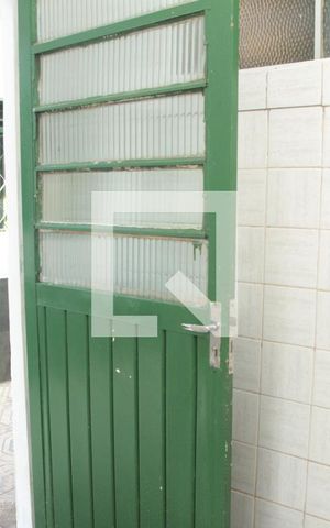 Casa para alugar com 95m², 3 quartos e 1 vagaÁrea de Serviço