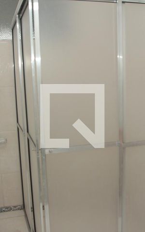 Casa para alugar com 95m², 3 quartos e 1 vagaBanheiro