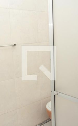 Casa para alugar com 95m², 3 quartos e 1 vagaBanheiro