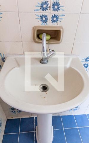 Apartamento à venda com 68m², 2 quartos e 1 vaga Apartamento à venda com 68m², 2 quartos e 1 vagaBanheiro