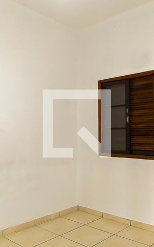 Casa à venda com 100m², 2 quartos e 4 vagas Casa à venda com 100m², 2 quartos e 4 vagasQuarto 2