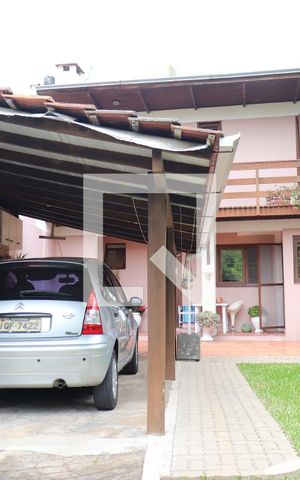 Casa à venda com 113m², 2 quartos e 1 vagaGaragem