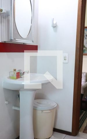 Casa à venda com 113m², 2 quartos e 1 vagaBanheiro