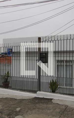 Casa à venda com 500m², 4 quartos e 6 vagasFachada