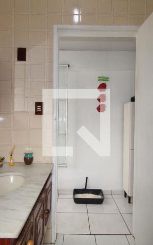Casa à venda com 500m², 4 quartos e 6 vagasBanheiro