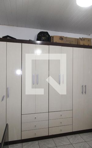 Casa à venda com 500m², 4 quartos e 6 vagasQuarto 3 - Suíte
