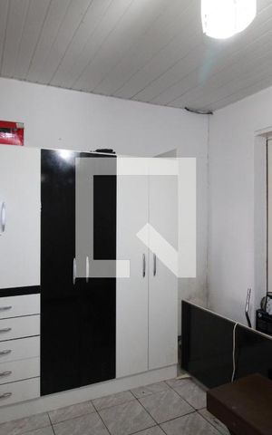 Casa à venda com 500m², 4 quartos e 6 vagasQuarto 3 - Suíte