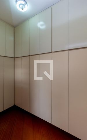 Apartamento à venda com 72m², 2 quartos e 1 vaga Apartamento à venda com 72m², 2 quartos e 1 vagaDespensa - Área de Serviço