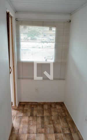 Casa de condomínio à venda com 135m², 3 quartos e 1 vaga Casa de condomínio à venda com 135m², 3 quartos e 1 vagaCloset da suíte - Casa 2