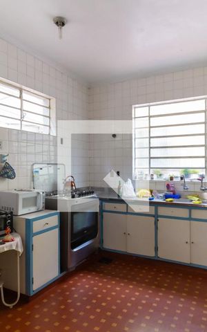 Casa para alugar com 308m², 5 quartos e 10 vagas Casa para alugar com 308m², 5 quartos e 10 vagasCozinha