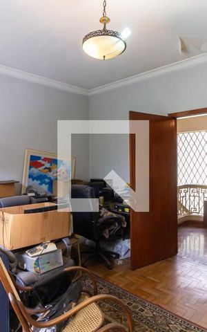 Casa para alugar com 308m², 5 quartos e 10 vagas Casa para alugar com 308m², 5 quartos e 10 vagasQuarto 3