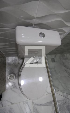 Casa de condomínio à venda com 120m², 3 quartos e 2 vagasBanheiro Social