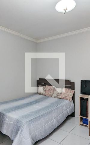 Casa à venda com 200m², 2 quartos e 5 vagas Casa à venda com 200m², 2 quartos e 5 vagasQuarto 2