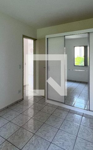 Apartamento para alugar com 66m², 2 quartos e 1 vagaQuarto 1