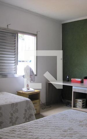 Casa à venda com 230m², 3 quartos e 2 vagasQuarto 1
