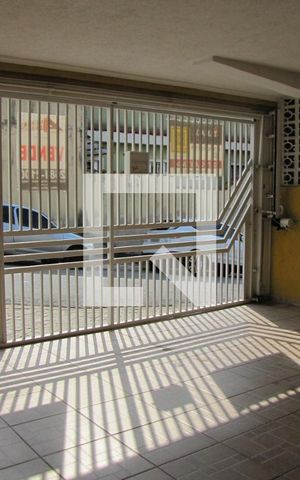Casa à venda com 230m², 3 quartos e 2 vagasGaragem