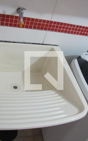 Casa à venda com 230m², 3 quartos e 2 vagasÁrea de Serviço