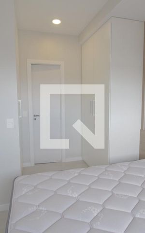 Apartamento à venda com 38m², 1 quarto e 1 vagaQuarto