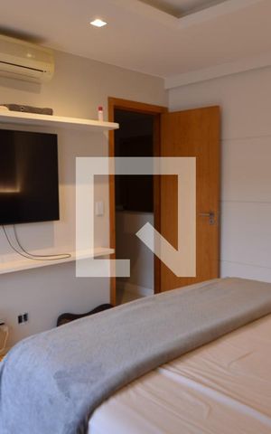 Casa de condomínio à venda com 192m², 3 quartos e 2 vagas Casa de condomínio à venda com 192m², 3 quartos e 2 vagasSuite 1