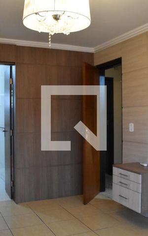 Casa para alugar com 240m², 3 quartos e 6 vagasSuíte