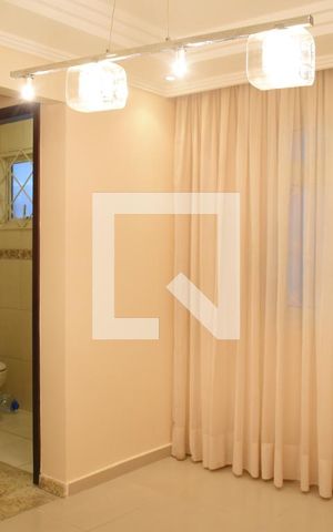 Casa para alugar com 240m², 3 quartos e 6 vagasSala de jantar