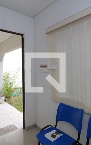 Casa à venda com 100m², 1 quarto e 1 vagaSala 