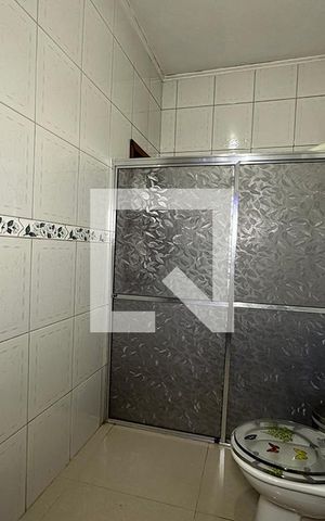 Casa à venda com 386m², 3 quartos e 2 vagasBanheiro da Suíte